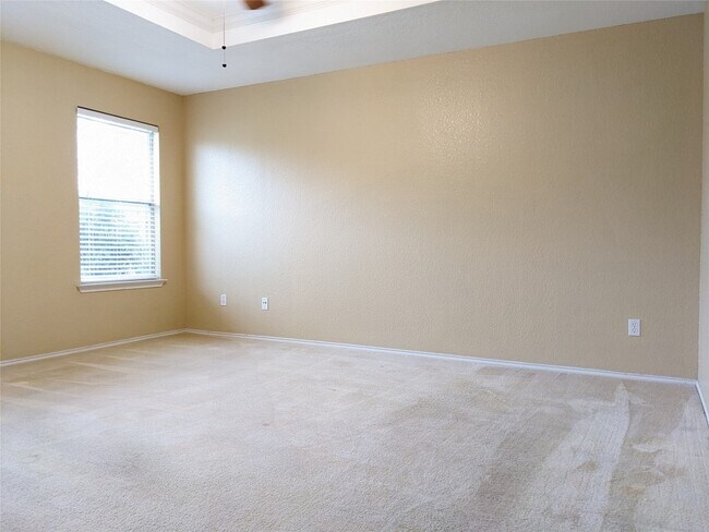 Building Photo - 17518 Wiseman Dr
