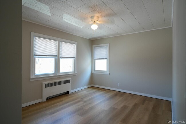 Building Photo - 59 Troy Ave
