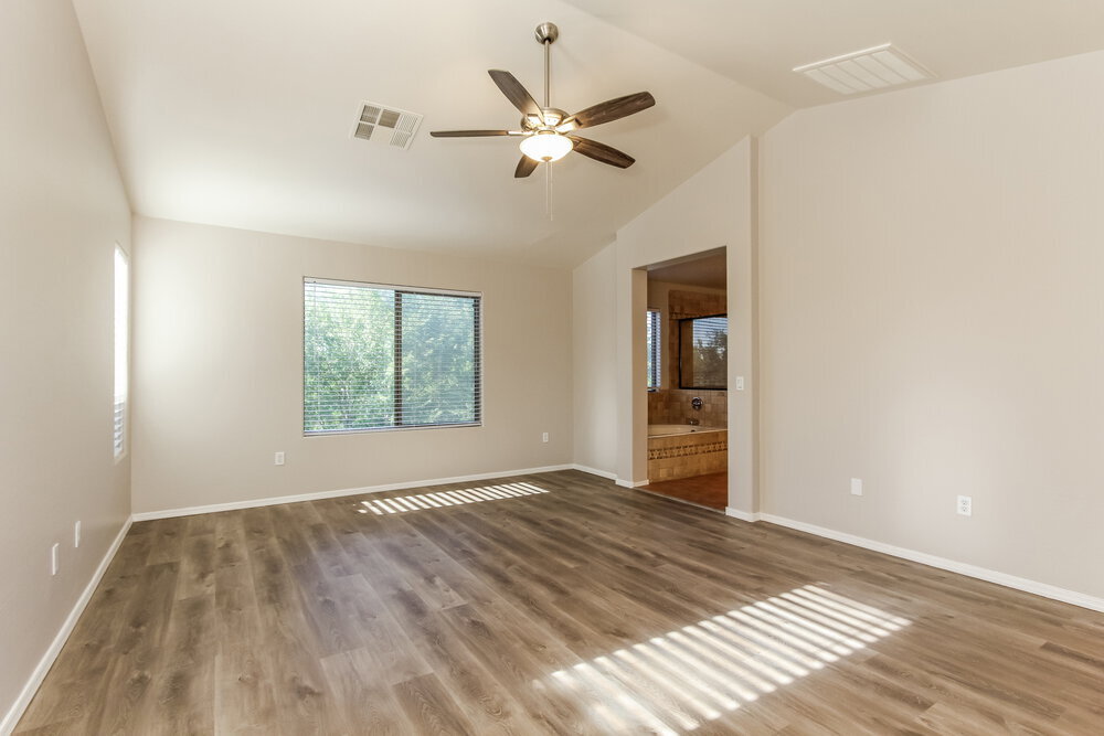 Building Photo - 9384 W Payson Rd