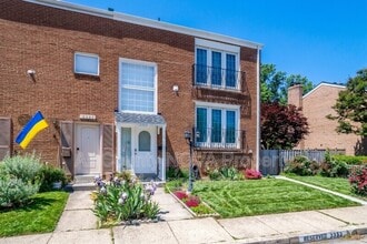 Building Photo - 3353 Ardley Ct