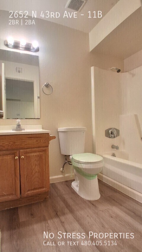 Building Photo - 2652 N 43rd Ave