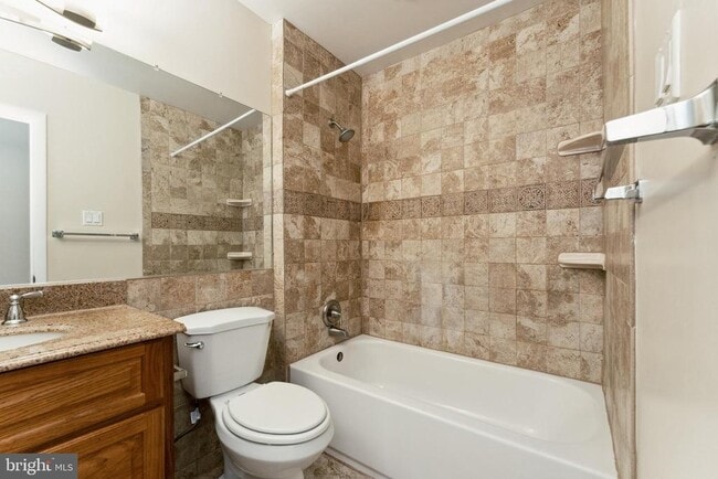 Building Photo - 10657 Spring Oak Ct