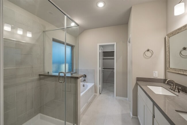 Building Photo - 17435 Vino Vines Ln