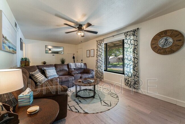 Building Photo - 2924 N Jamison Blvd