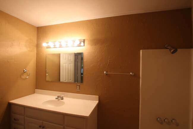 Building Photo - Coming Soon! Beautiful 3 Bedroom in Whiteh...