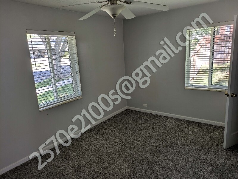 Building Photo - 2570 E 2100 S