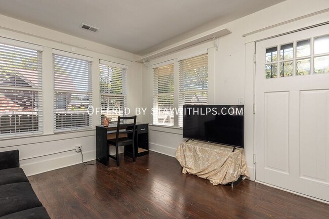 Building Photo - 1842 Mignon Ave