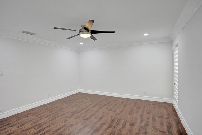 Building Photo - 21760 Contado Rd
