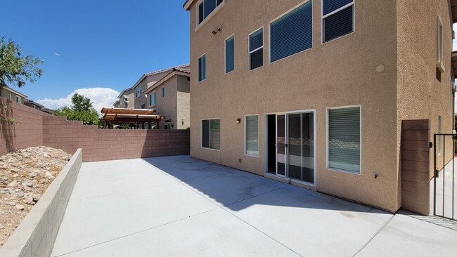 Building Photo - 7275 Shannon Ridge Ct