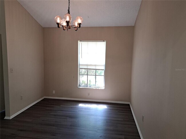 Building Photo - 7481 Bordwine Dr