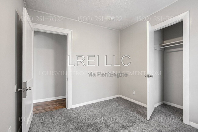 Building Photo - 343 N 42nd St