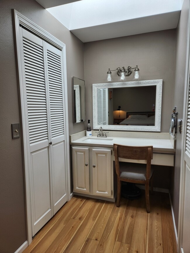 Building Photo - 20 Warbler Ln