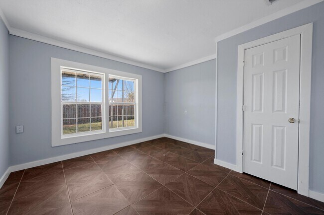 Building Photo - 117 Brookhaven Dr