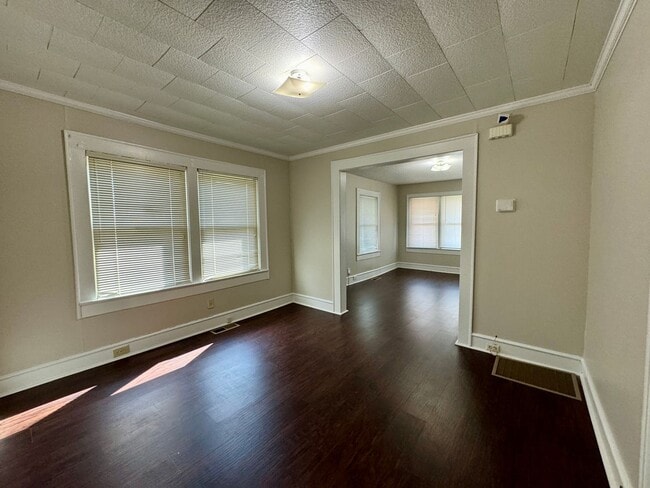 Building Photo - Coming Soon!