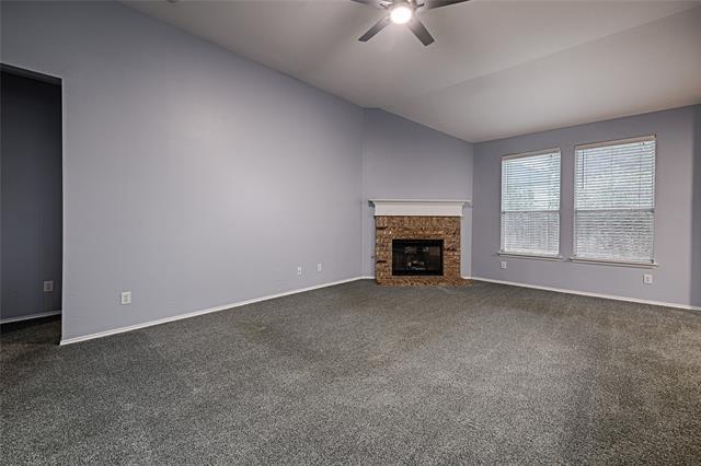 Building Photo - 502 Hickory Ln