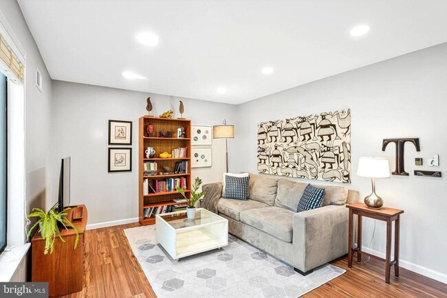 Building Photo - 3138 Babashaw Ct