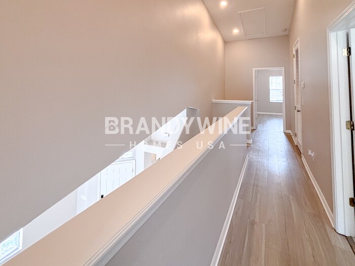 Building Photo - 9701 Carlsdale Dr