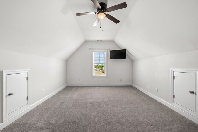 Building Photo - 36 Grazing Meadows Dr