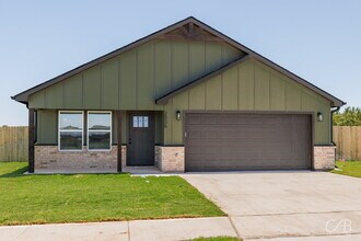 Building Photo - For Lease