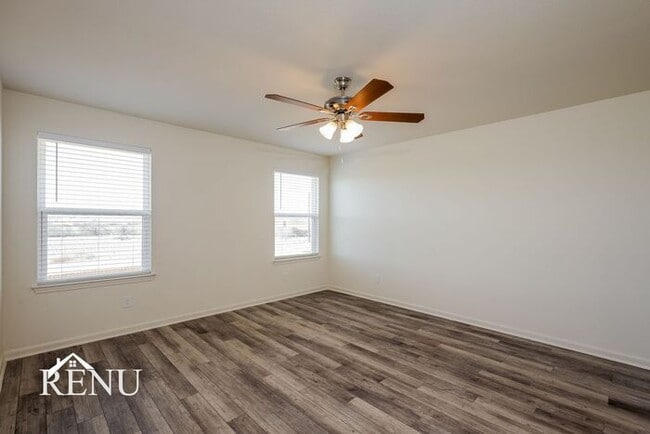 Building Photo - 11018 Yonder Flts