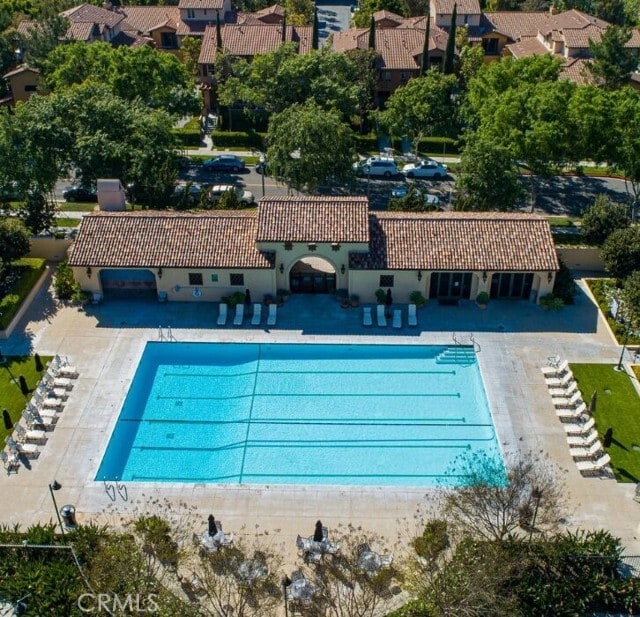 Building Photo - 19 Momento