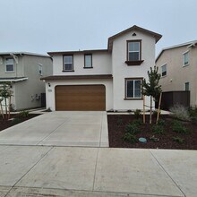 Building Photo - Brand New 5 Bedroom Home in Rancho Cordova