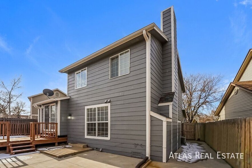 Building Photo - 4324 N Liverpool St