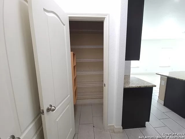 Building Photo - 1319 Wooden Fox