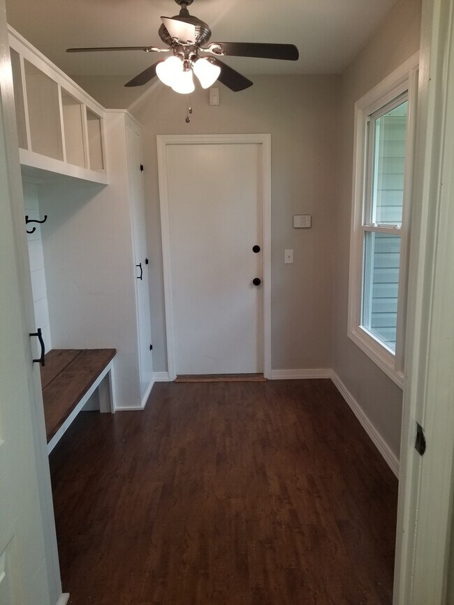 Building Photo - Gateway Subdivision, Enterprise, AL