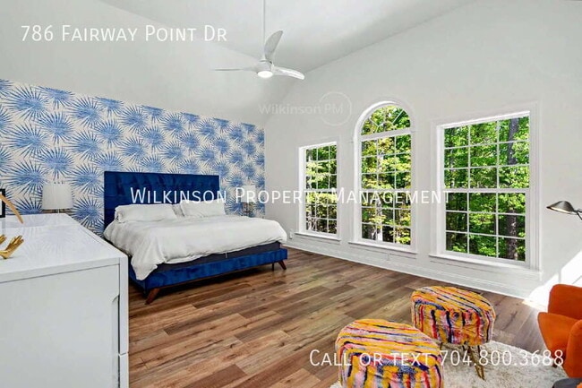 Building Photo - 786 Fairway Point Dr