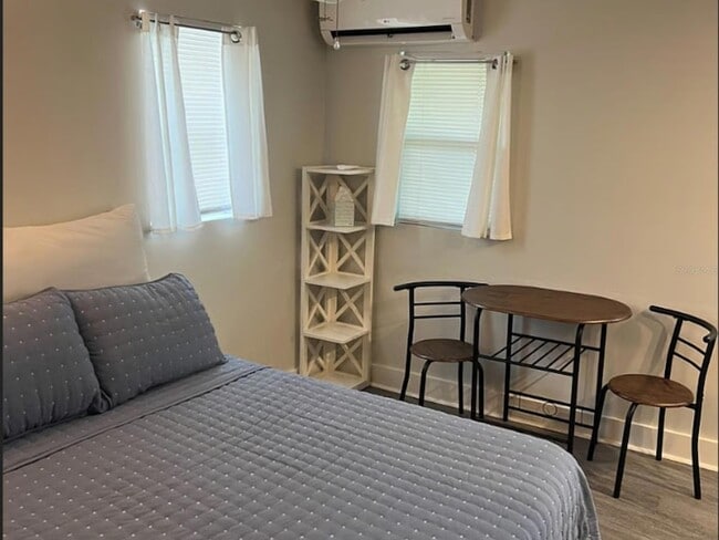 Building Photo - 509 29th Ave S