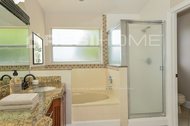 Building Photo - 3643 NW 63rd Ct
