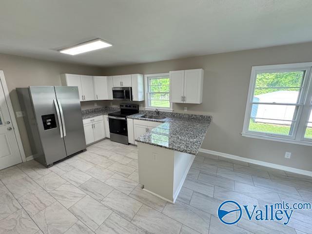 Building Photo - 4604 Rochell Dr NW