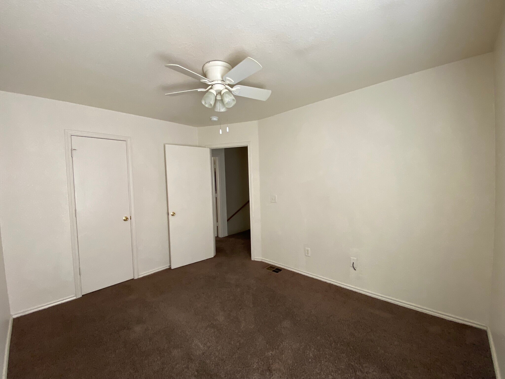 Building Photo - 4302 Sylvia Dr