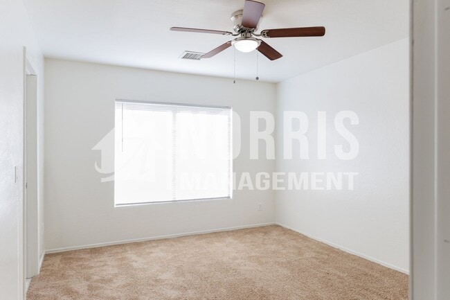 Building Photo - Freshly Updated Home in Arizona City