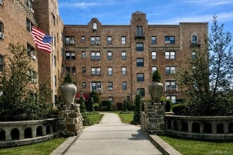 Building Photo - 4810 Boston Post Rd