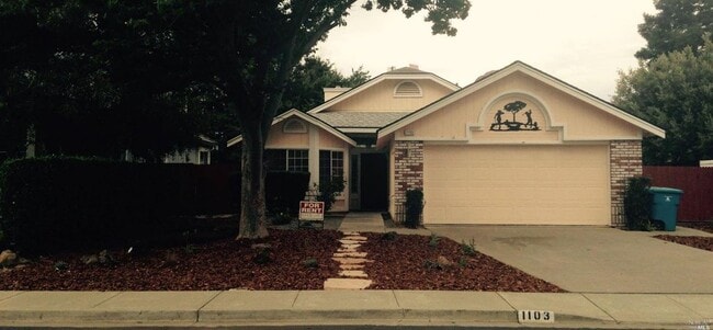 Building Photo - 1103 Meadowlark Dr