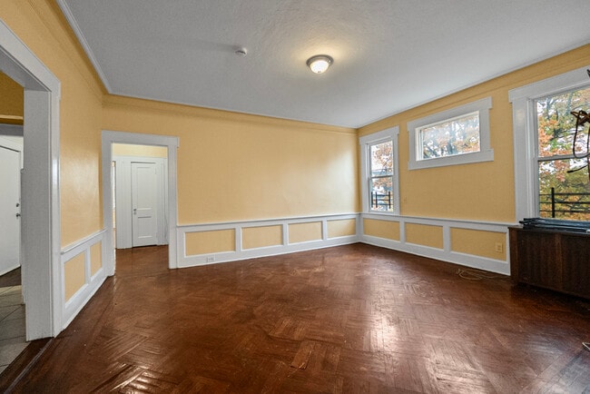 Building Photo - 187-189 Renner - 2