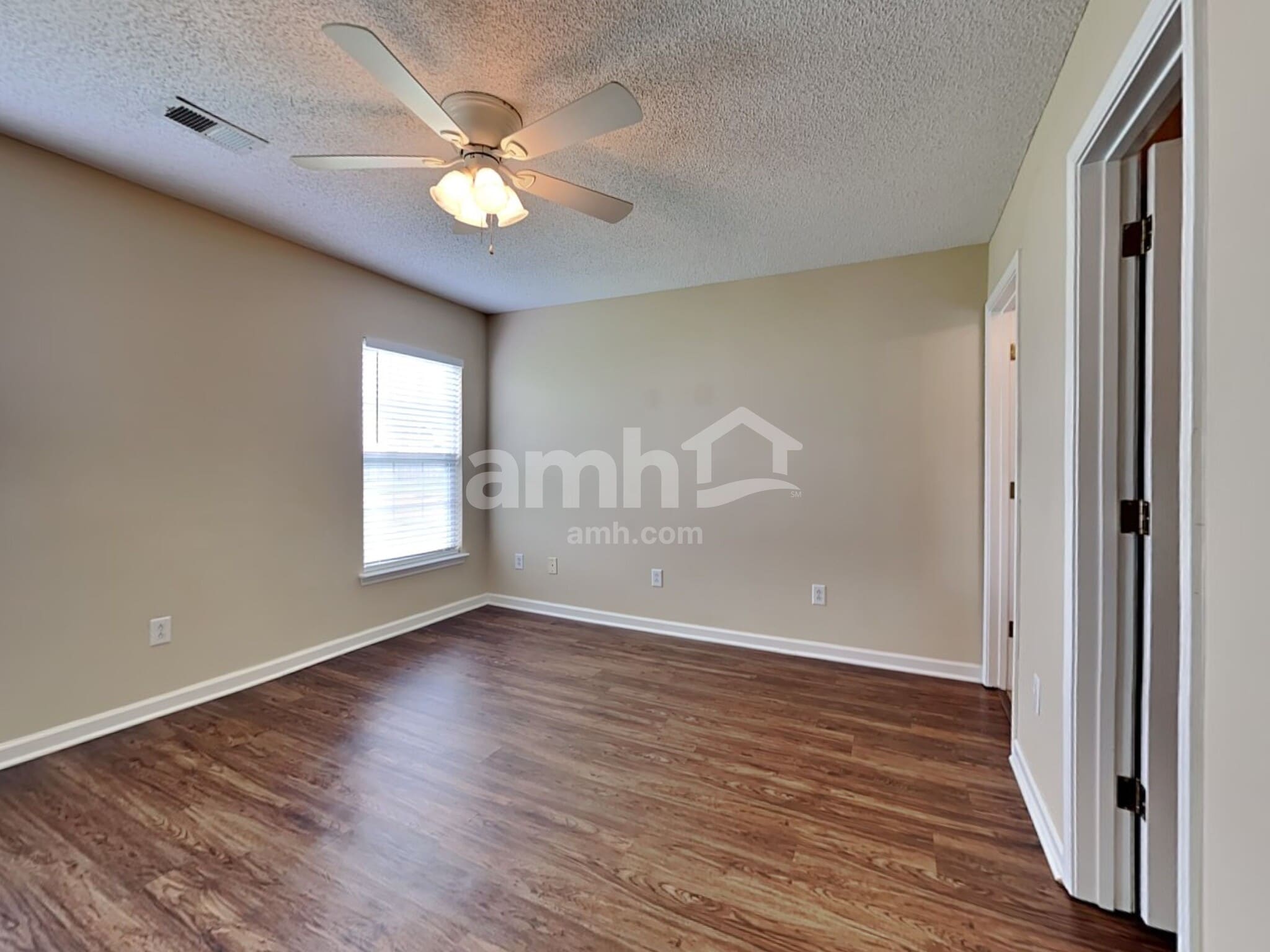 Building Photo - 89 Dovetail Cir