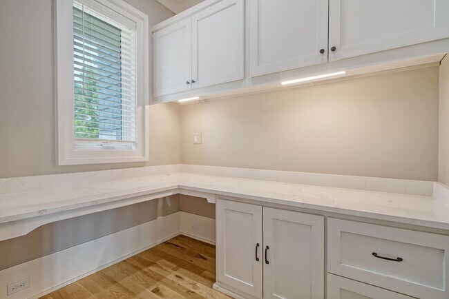 Building Photo - 4 Bedroom 4.5 Bath Home in Dunes West - Mt. Pleasant