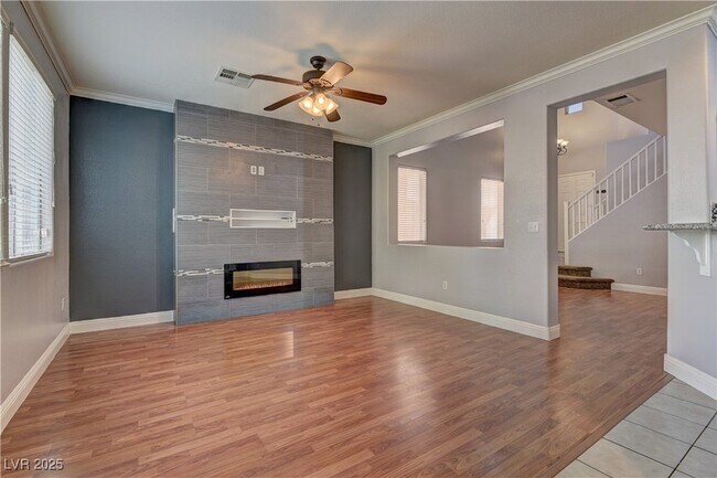 Building Photo - 10654 Solar Hawk Ave