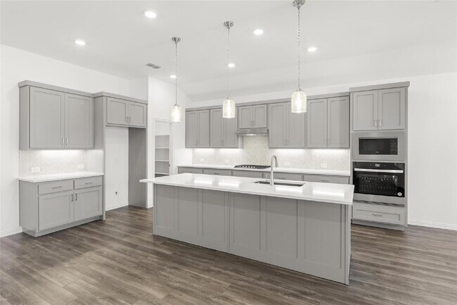 Building Photo - Beautiful Home in Melissa – Modern Living in a Growing Community