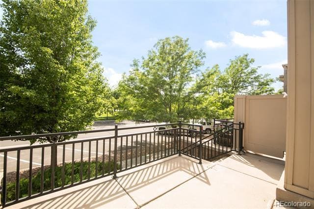 Building Photo - 9369 Longs Peak Dr