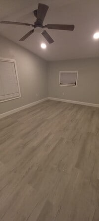 Building Photo - 5411 Spaatz Ave