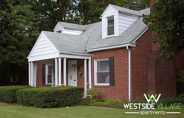 Primary Photo - 1005 N Atherton St