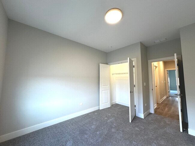 Building Photo - 28331 Torch Pkwy