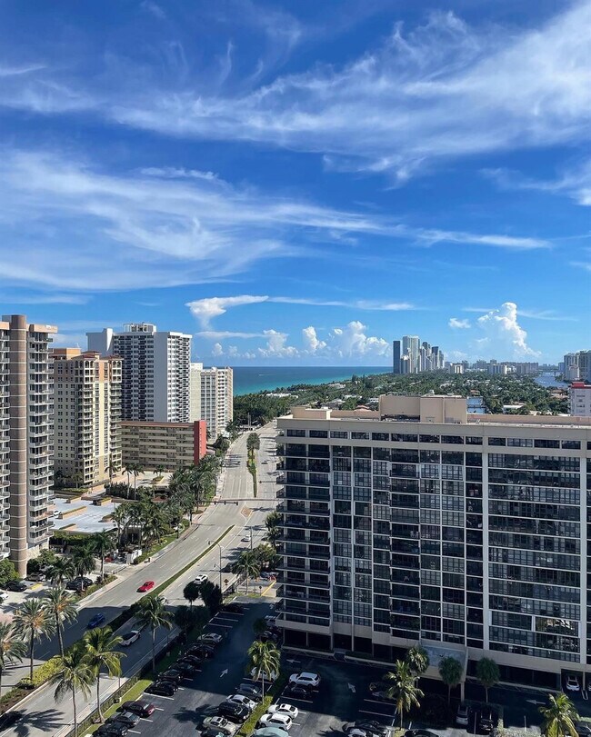 Building Photo - 1985 S Ocean Dr