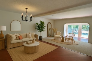 Building Photo - 131 Berkshire Ct