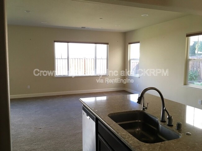 Building Photo - 457 W Aventino Ave