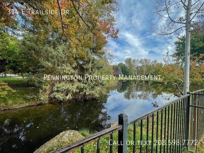 Building Photo - 314 E Trailside Dr